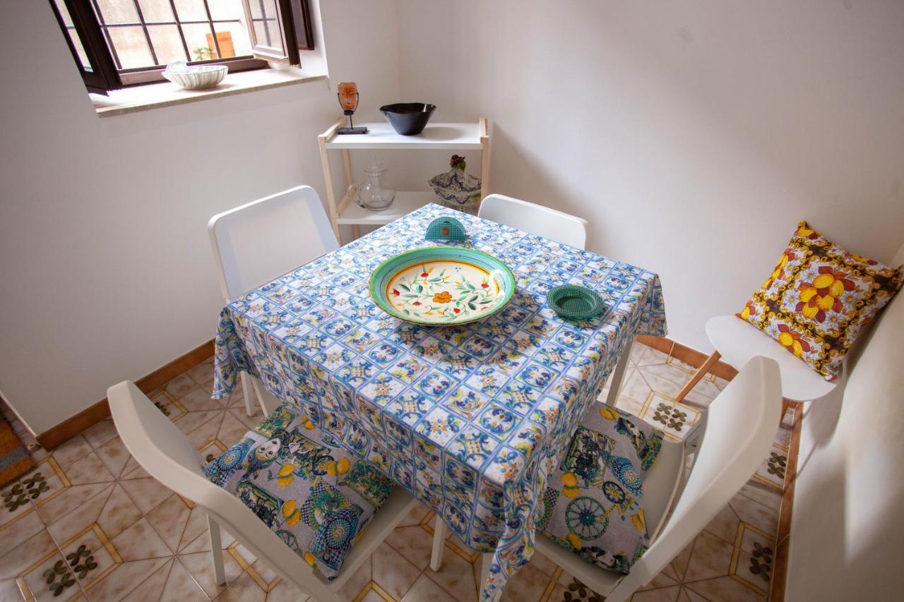 Si-Moutique Le Case Degli Avi Barocche, Con Terrazza Panoramica Μόντικα Εξωτερικό φωτογραφία