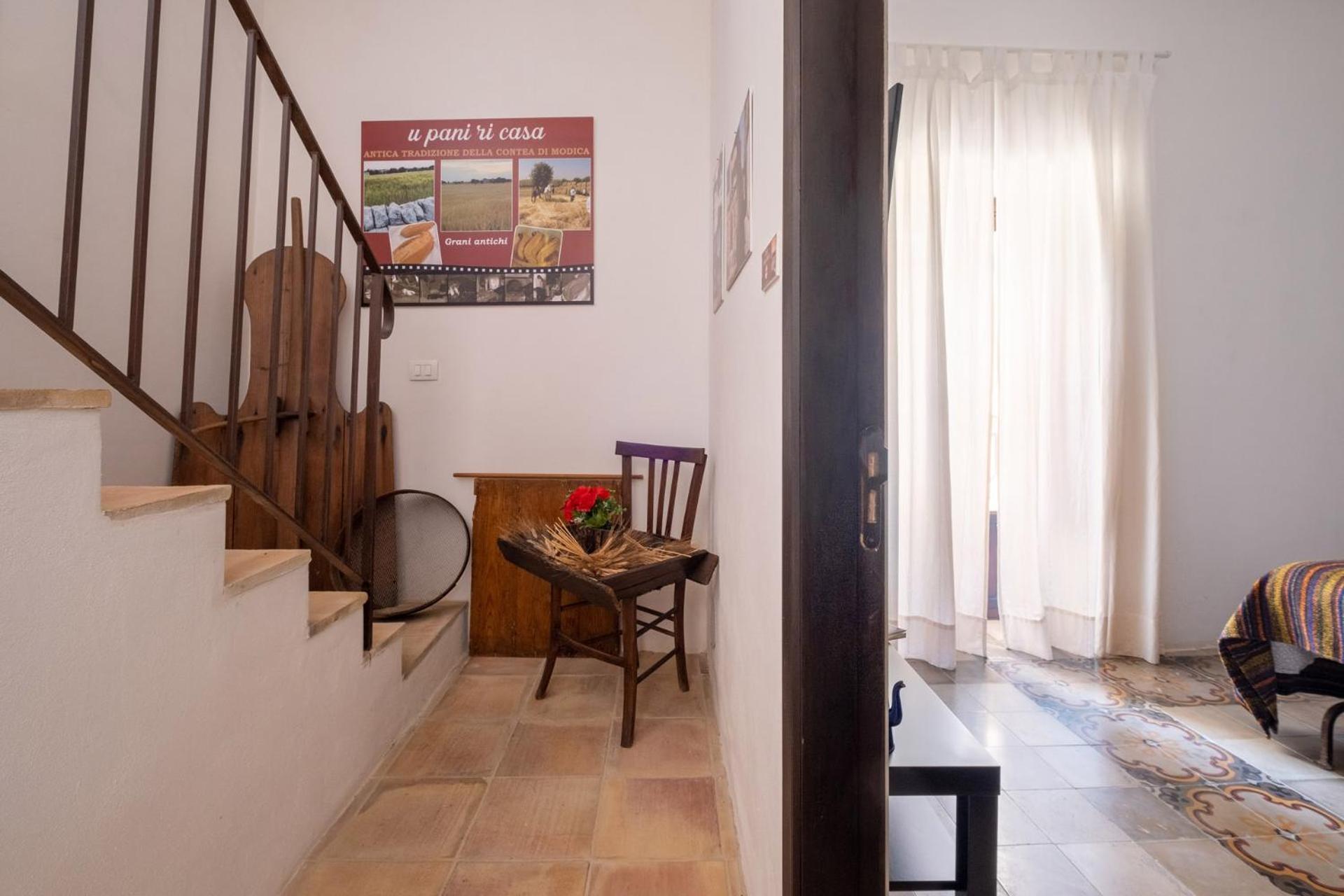 Si-Moutique Le Case Degli Avi Barocche, Con Terrazza Panoramica Μόντικα Εξωτερικό φωτογραφία
